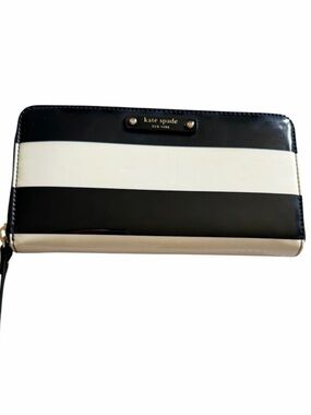 Kate Spade Penn Valley Neda Striped Wallet
